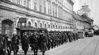 Italijanske vojaške enote so aprila 1941 zasedle Ljubljano.