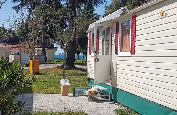 Kampi čakajo rumeno fazo