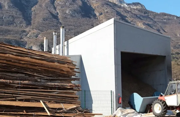 Ogrevanje na bio maso, ki jo pridobijo v Posočju, je skoraj za 
tretjino cenejše.