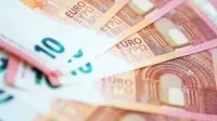 Vsak dodatni evro poveča potrošnjo za 60 centov