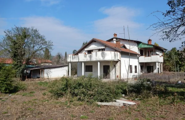 V pritličju dotrajane hiše bo Hiša dobre volje, v nadstropju pa bodo 
stanovanja za starostnike. 