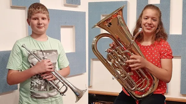 Trobentač Tim Kobal in evfonistka Lena Lavrenčič  sta se izkazala 
tudi na državnem tekmovanju mladih glasbenikov Temsig.  