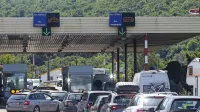 Zaradi zaprtja mejnega prehoda Sečovlje se domačini v Dragonji 
bojijo gneče. 