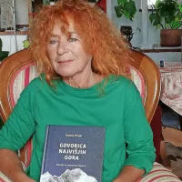 Nataša Pergar: Govorica najvišjih gora, Chiara, 160 strani, 24,90 
evra 
