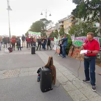 Vabljenih poslancev ni bilo