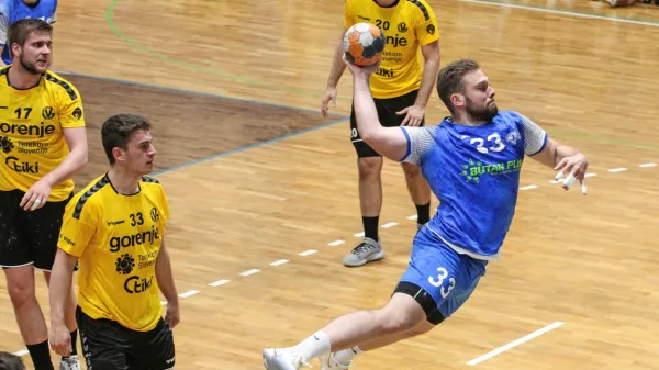 Gorenje proti naslovu, na dnu še ni odločeno