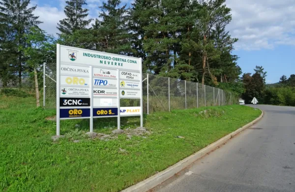 Na robu industrijsko-obrtne cone Neverke bo čez leto dni zrasel  
inkubator za osem mladih  proizvodnih podjetij. 