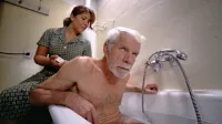  Ivo Barišič ob soigralki Marjuti Slamič v  Komediji solz (2016) 
scenarista in režiserja Marka Sosiča 