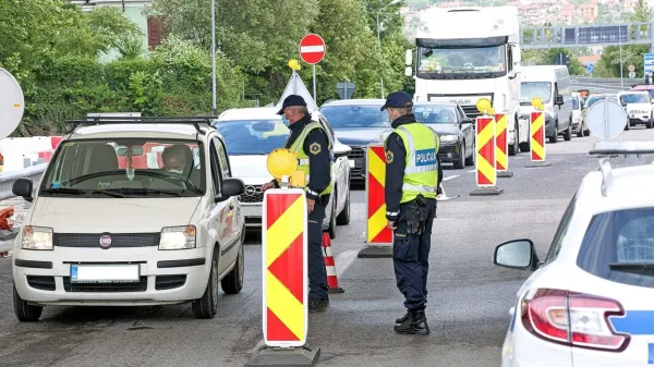 Meja pri Škofijah: gibanje bo odslej precej bolj prosto.