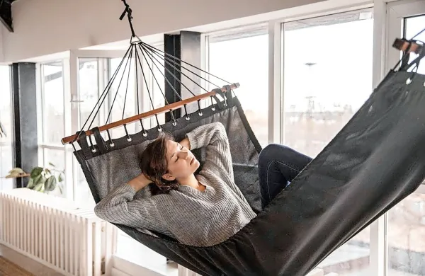 POZIMI OGREVA, POLETI HLADI