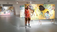 Luka Širok bi svoja dela, združena na razstavi RRRRRRRR v Mestni galeriji Nova Gorica, danes predstavil še na javnem vodstvu. 