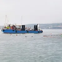 Ma kaki Floydi, zdaj na morju navdušujejo Zmelkoow!