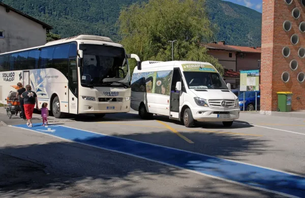 Vozne rede poletnih avtobusov po zgornjem Posočju so toliko 
uskladili, da bo možno čim lažje prestopati z linijskih na lokalne 
prevoze.