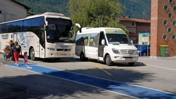 Vozne rede poletnih avtobusov po zgornjem Posočju so toliko 
uskladili, da bo možno čim lažje prestopati z linijskih na lokalne 
prevoze.