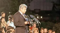 Milan Kučan je ob razglasitvi samostojne Slovenije povedal 
zgodovinske besede: “Nocoj so dovoljene sanje. Jutri je nov 
dan.”