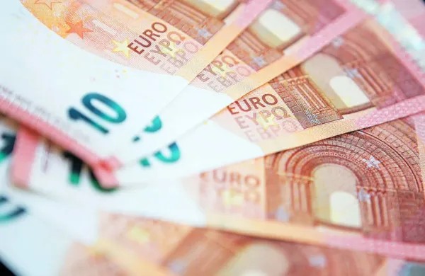 Nevladniki: Sloveniji grozi blokada 34 milijonov evrov