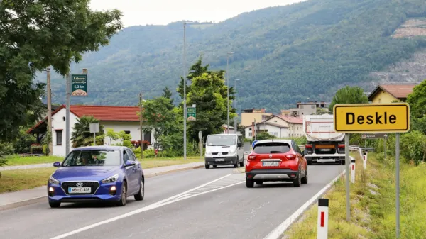 Kaj je tisto, kar je pozimi v zrak v Dekslah sproščalo benzen?