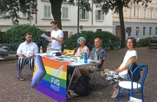 Čezmejno parado ponosa napoveduje tudi literatura