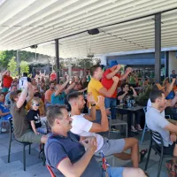 O finalistu odločil zadnji met