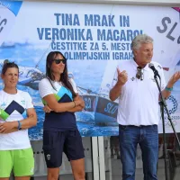 V Portorožu bučno sprejeli Tino Mrak in Veroniko Macarol