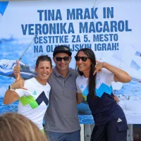 V Portorožu bučno sprejeli Tino Mrak in Veroniko Macarol