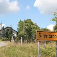 Medvedka je domačina napadla približno kilometer od vasi 
Šilentabor. 