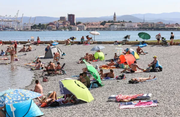 “Bili smo tudi v Izoli in Strunjanu, a nam je v Žusterni najbolj všeč”