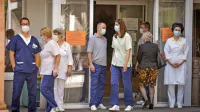 Zaposleni v domovih za starejše so dobro pripravljeni na četrti val 
epidemije.