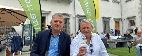 Veterana zavzemanj za prepoznavnost Brd in rebule Silvan 
Peršolja (levo) in Stojan Ščurek.