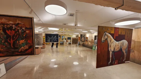 Motiva Krasa in lipicanca sta bila  rdeča nit letošnjega ex-tempora  
Kulturnega društva Kras.