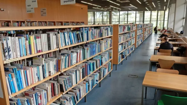 V knjižnici vse o vesolju