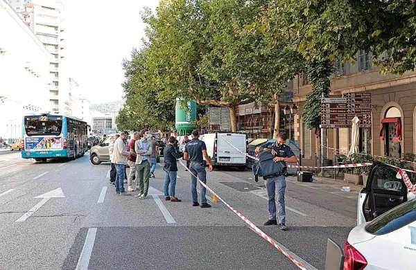 Tržaška Ulica Carducci je bila prizorišče nasilnega obračuna.  