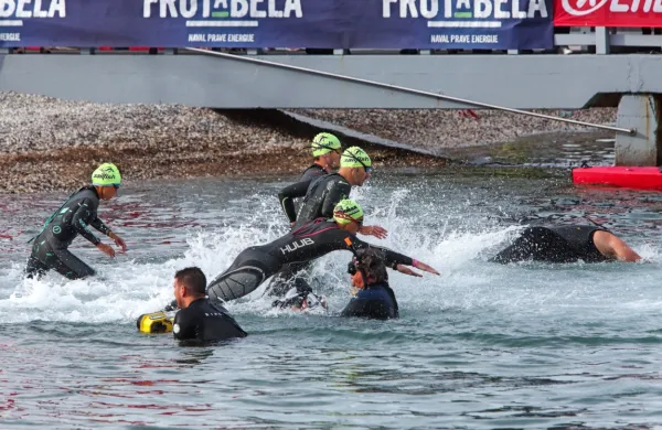 Triatlon bo v nedeljo ob 9. uri odprla plavalna preizkušnja.