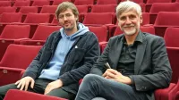 Režiser in scenarist Darko Sinko (levo) in igralec Radoš Bolčina, 
tovariša iz filma Inventura.
