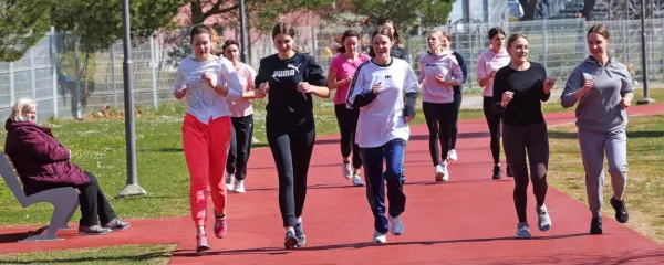Potrebo po vsakdanji rekreaciji  naj bi starši otrokom privzgojili že 
v mladosti, saj je zdrav življenjski slog temelj ohranitve zdravja.  