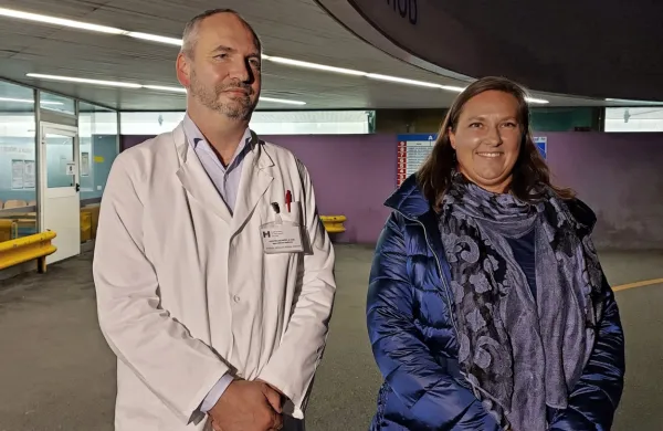 Metka Jelinčič Maraža (desno) je prepričana, da Dimitrij Klančič (levo) izpolnjuje pogoje za direktorja. Vsi niso tega mnenja. 