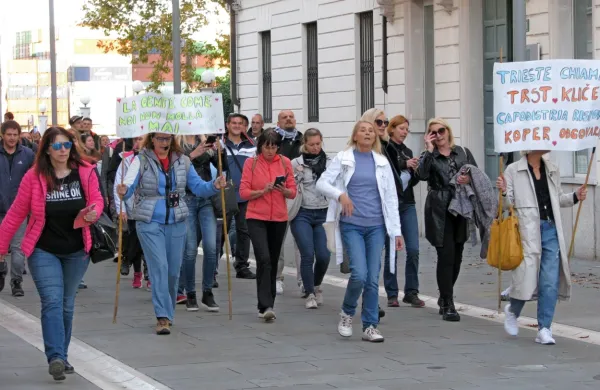 Protest tudi v Kopru