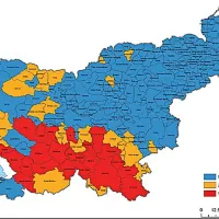 V območju v visokim in zmernim tveganjem za povečano ionizirajoče sevanje leži 51 slovenskih občin, med njimi sedem 
primorskih.