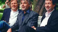 Pred tremi desetletji so se v bendu   Pink Floyd bratili  (z leve)  David Gilmour,  Rick Wright in Nick Mason.  