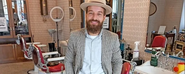 Luka Nebec želi brivsko kulturo približati tudi mladim.