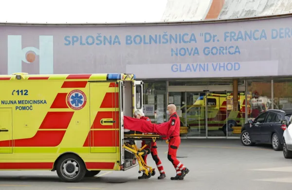 V šempetrski bolnišnici je skoraj vse podrejeno covidu: širijo covid 
oddelek, ob tem bodo izvajali le nujne programe. 