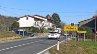 

V Potočah tudi štiri leta po prometni nesreči še vedno nimajo 
prehoda za pešce.