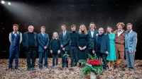 Velik združeni ansambel s člani  SNG Nova Gorica, Anton Podbevšek Teatra ter gosti je tudi v Novi Gorici pustil močan pečat.  