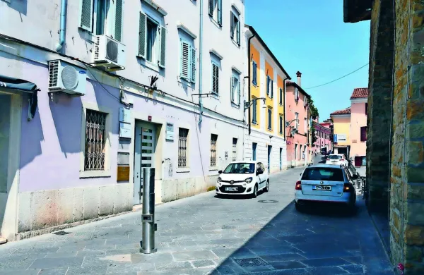 Če bo šlo vse po načrtih, naj bi potopni valj na Kidričevi ulici v 
Kopru začel delovati  prihodnji mesec.