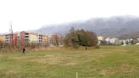 8500 kvadratnih metrov veliko zemljišče na območju OPPN Ribnik 
SB II je kupilo podjetje Intech gradnje z Unca.  
