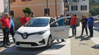 V kanalski občini so prevoze za starejše organizirali v okviru    
projekta Prostofer in želijo si, da bi ljudje bolj uporabljali to 
storitev, ki je brezplačna.  