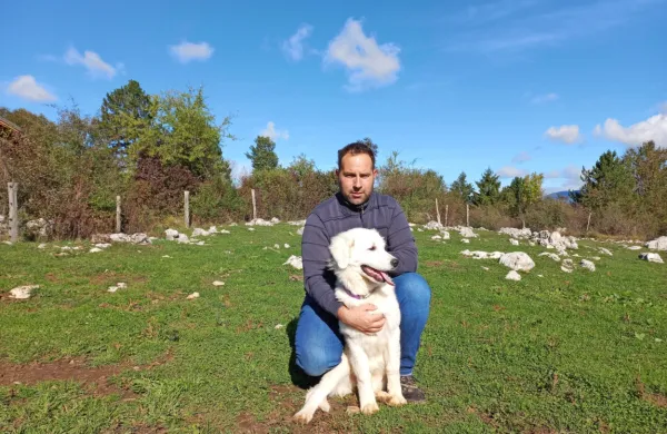 Gregor Slavec, inovativni mladi kmet   iz Knežaka, je prejel  še 
evropsko nagrado za mlade kmete.