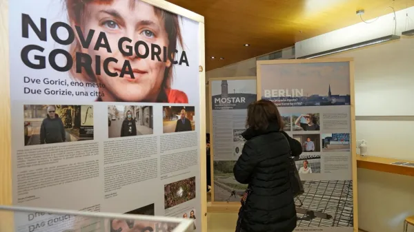  V Trgovskem domu v Gorici je še danes in jutri na ogled  razstava o meji v štirih  razdeljenih mestih. 