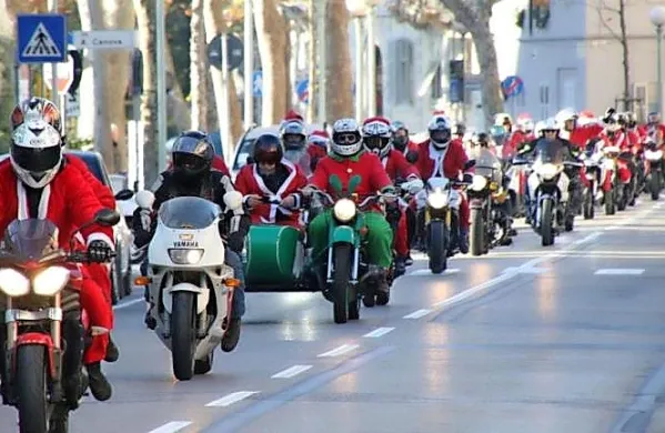 Božički motoristi na Korzu Italia