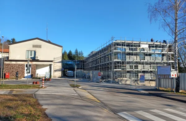 V Zdravstvenem domu Ilirska Bistrica že drugič v zadnjem mesecu 
z razpisom iščejo direktorja. 